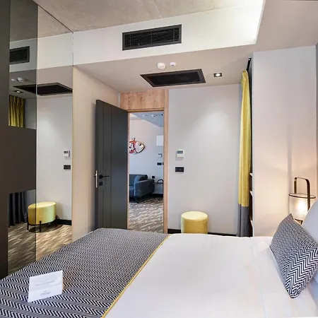 Hotel de apartamente Trend Cycle 4*