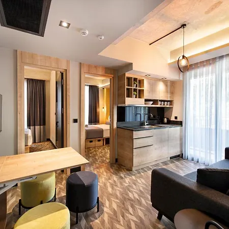 Hotel de apartamente Trend Cycle 4*