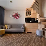 Trend Cycle Aparthotel